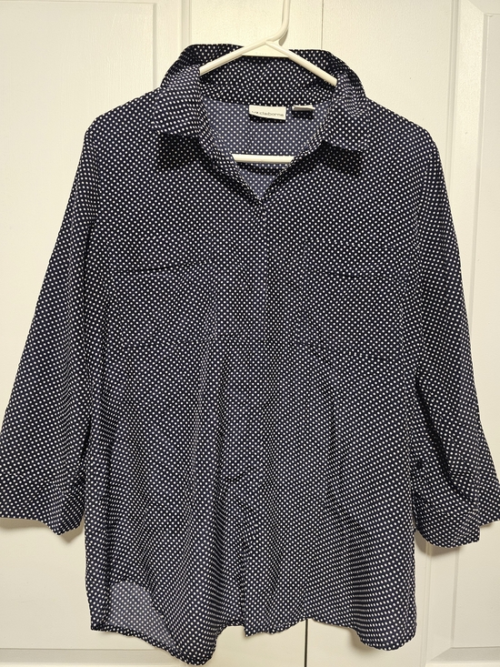 Liz Claiborne Tops - Liz Claiborne Polka Dot Button-Down Shirt